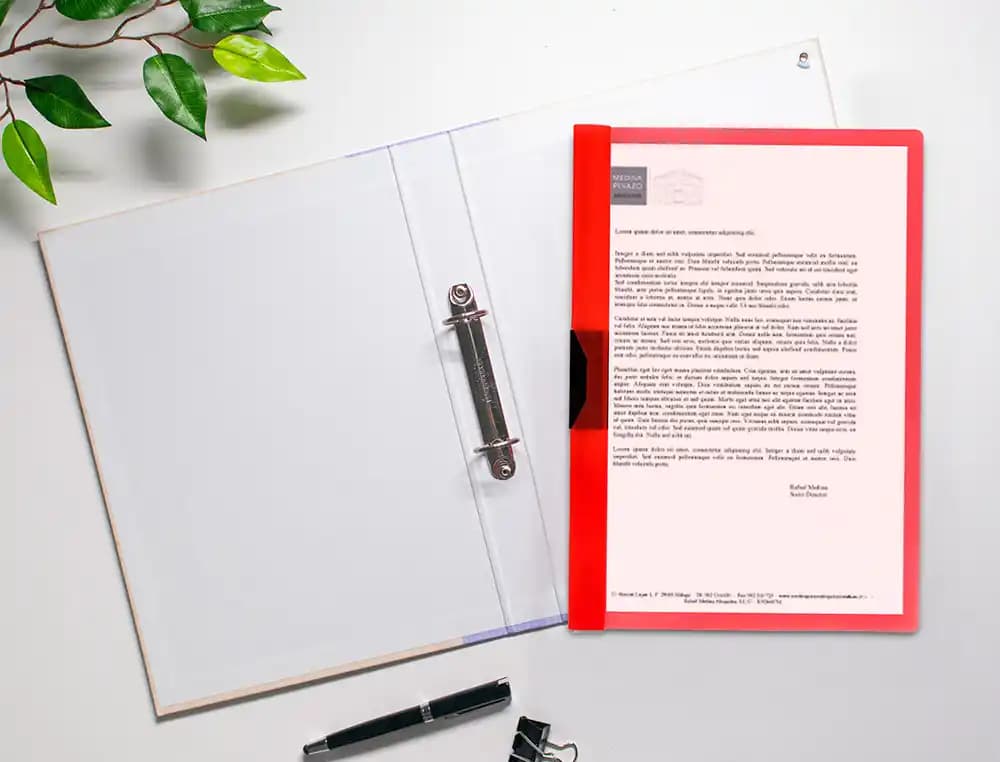Carpeta liderpapel dossier pinza lateral polipropileno din a4 translucido 60 hojas pinza deslizante