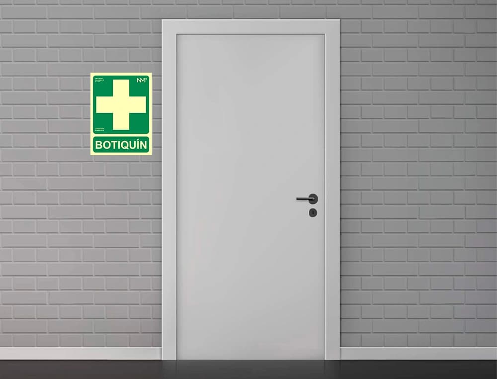 Pictograma archivo 2000 botiquin pvc verde luminiscente 224x300 mm