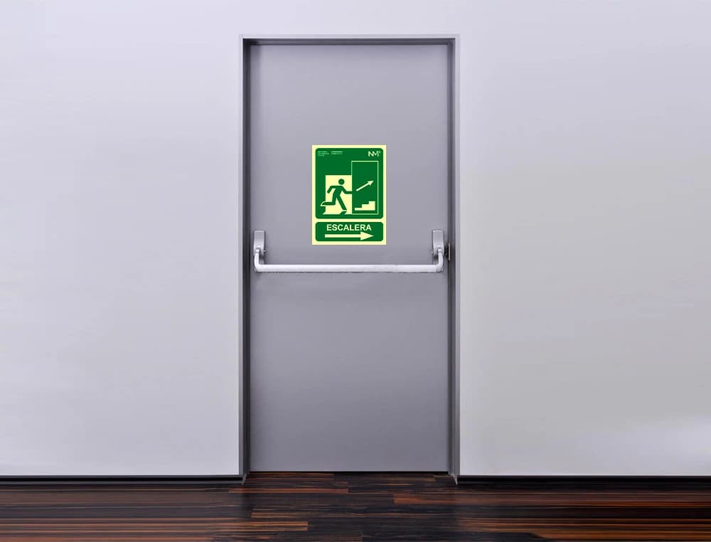 Pictograma archivo 2000 salida emergencia escalera sube derecha pvc verde luminiscente 224x300 mm