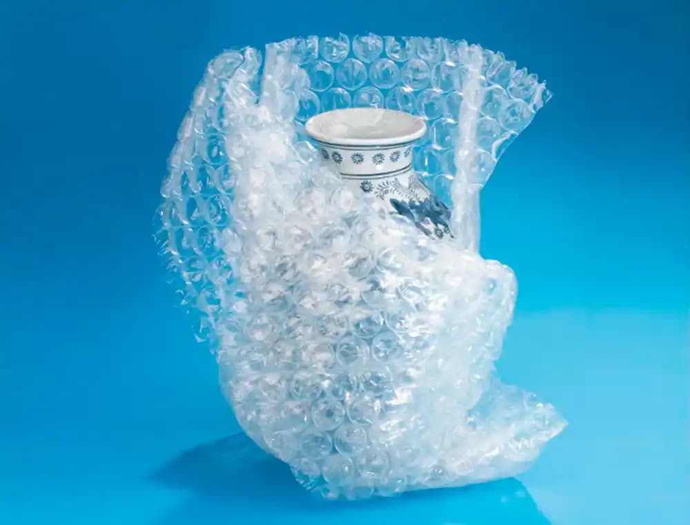 Plastico burbuja liderpapel ecouse 1x25m 30% de plastico reciclado
