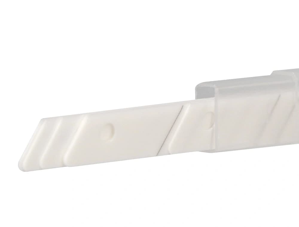 Repuesto cuter q-connect metalico estrecho para modelo kf14388 cuchilla ceramica 9 mm blister 6 unidades