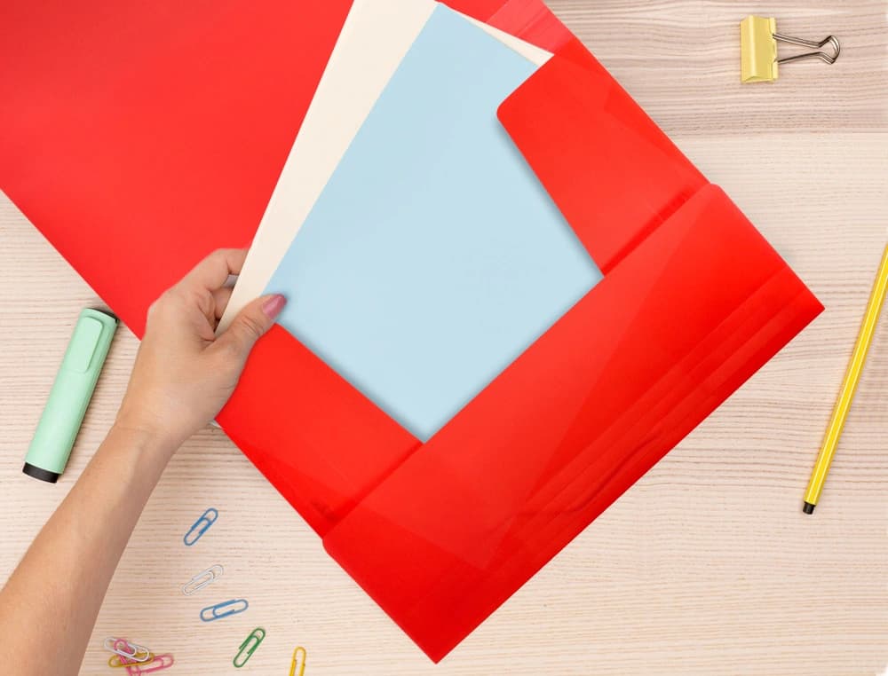 Carpeta liderpapel gomas tres solapas polipropileno din a4 translucido