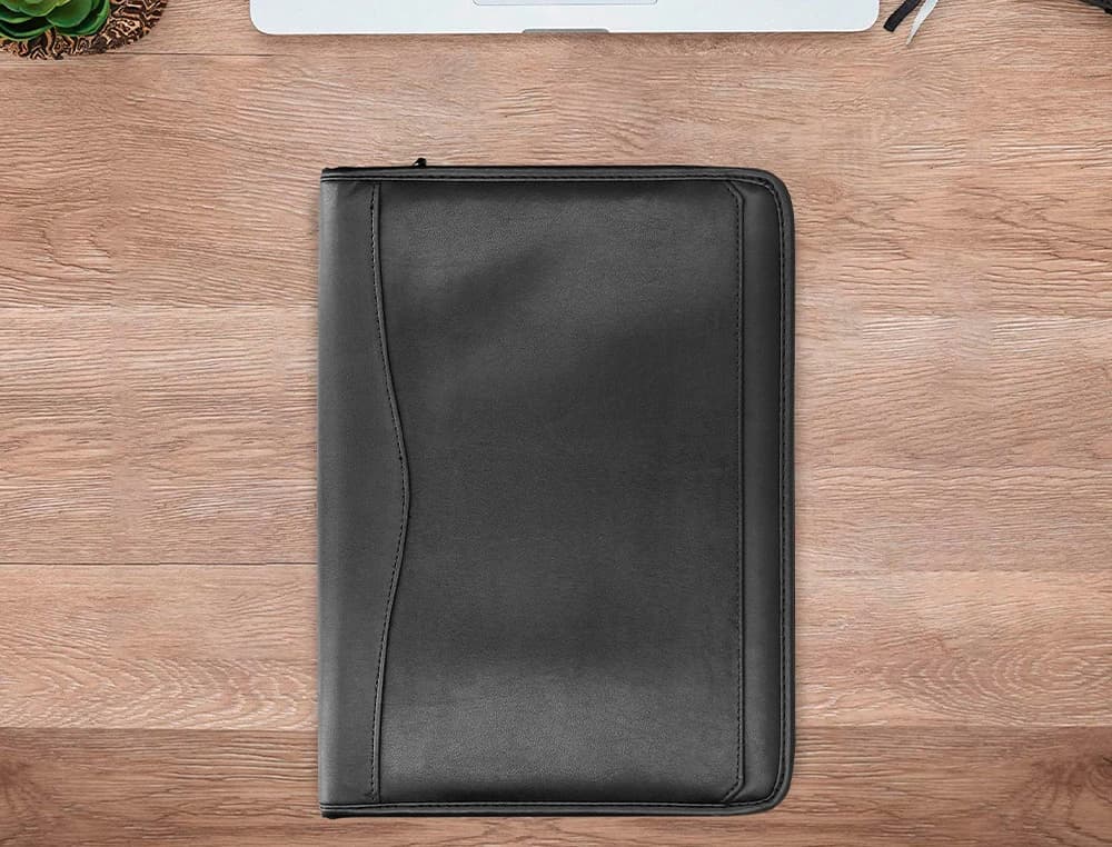 Carpeta portafolios q-connect cremallera 4 anillas 20 mm concalculadora con bolsa para movil 260x355 mm