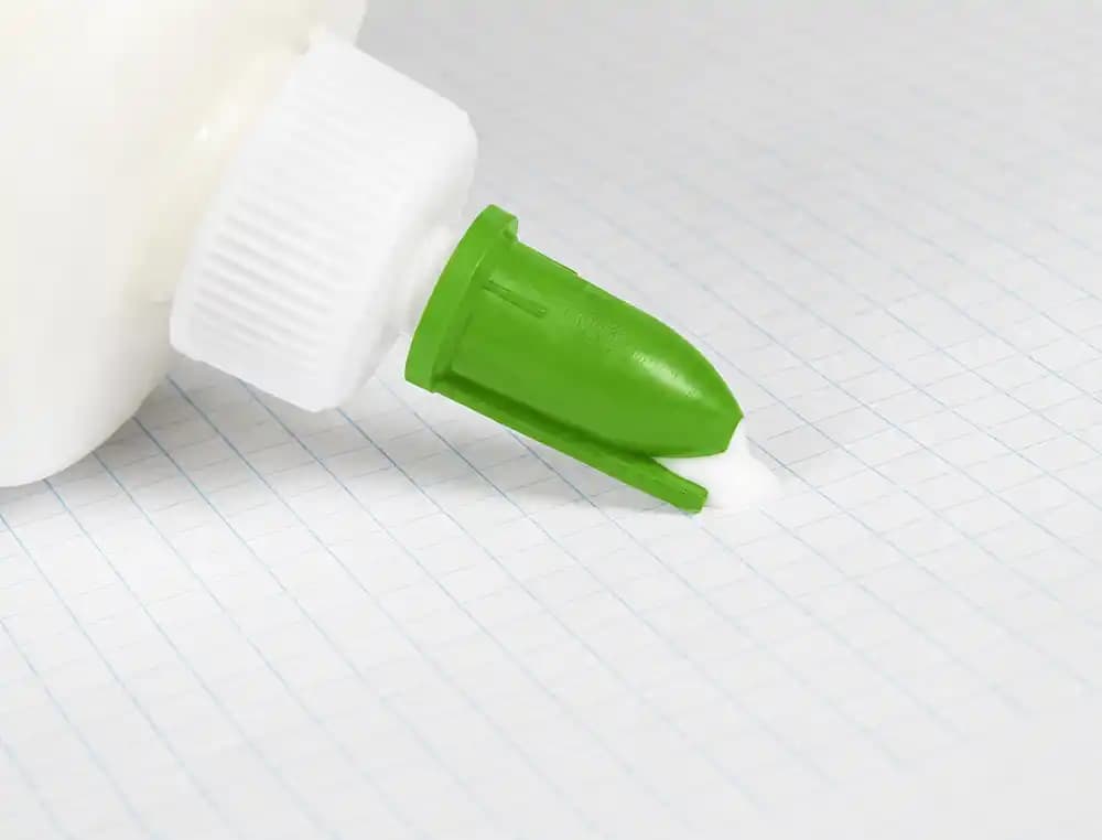 Pegamento cola blanca lavable liderpapel bote de 150 ml