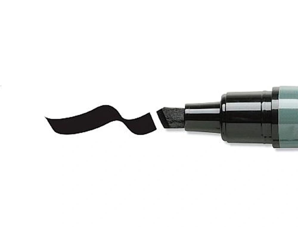 Rotulador permanente Q-Connect de punta biselada de 5 mm – Negro