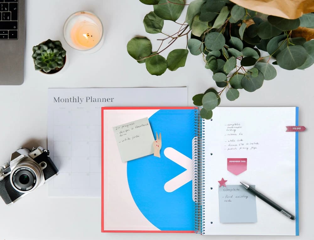 Cuaderno espiral a4 micro antartik tapa forrada 120h 90 gr liso con bandas 4 taladros