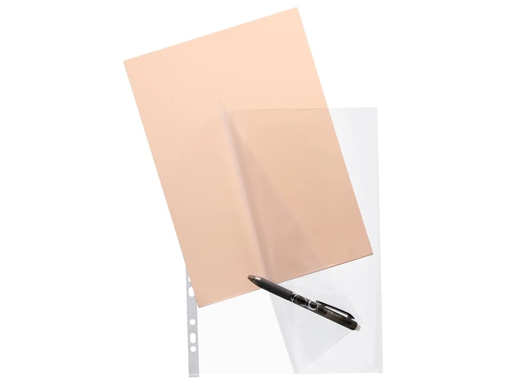 Funda multitaladro q-connect din a4 80 micras cristal bolsa de 25 unidades con apertura superior y lateral izquierda