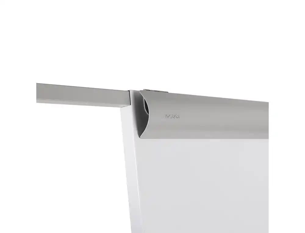 Pizarra blanca rocada para conferencias metalica lacada magnetica con ruedas 68x104 cm