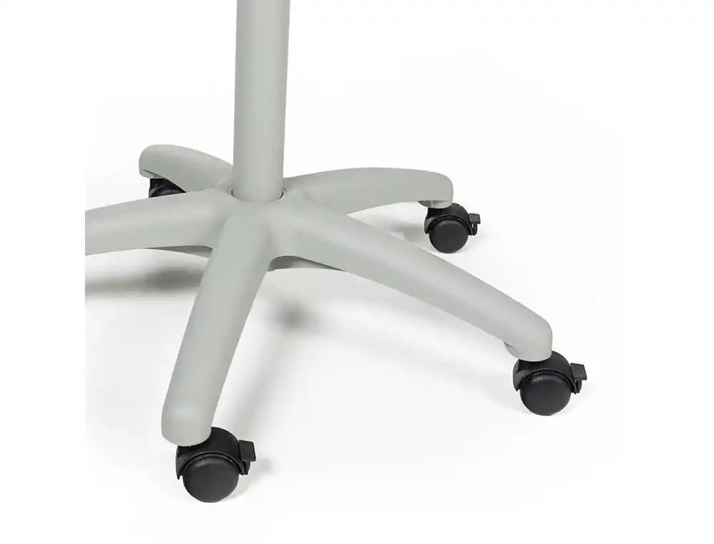 Pizarra blanca rocada para conferencias metalica lacada magnetica con ruedas 68x104 cm
