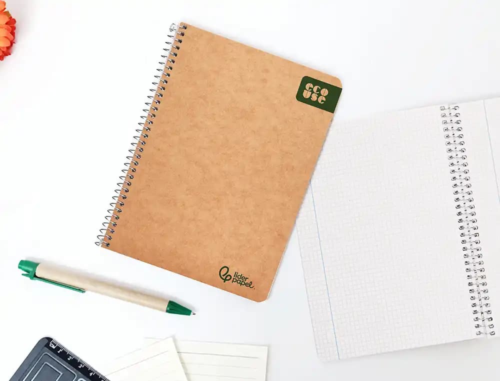 Cuaderno espiral liderpapel a5 ecouse tapa cartulina kraft 80h papel reciclado 80gr cuadro 4mm