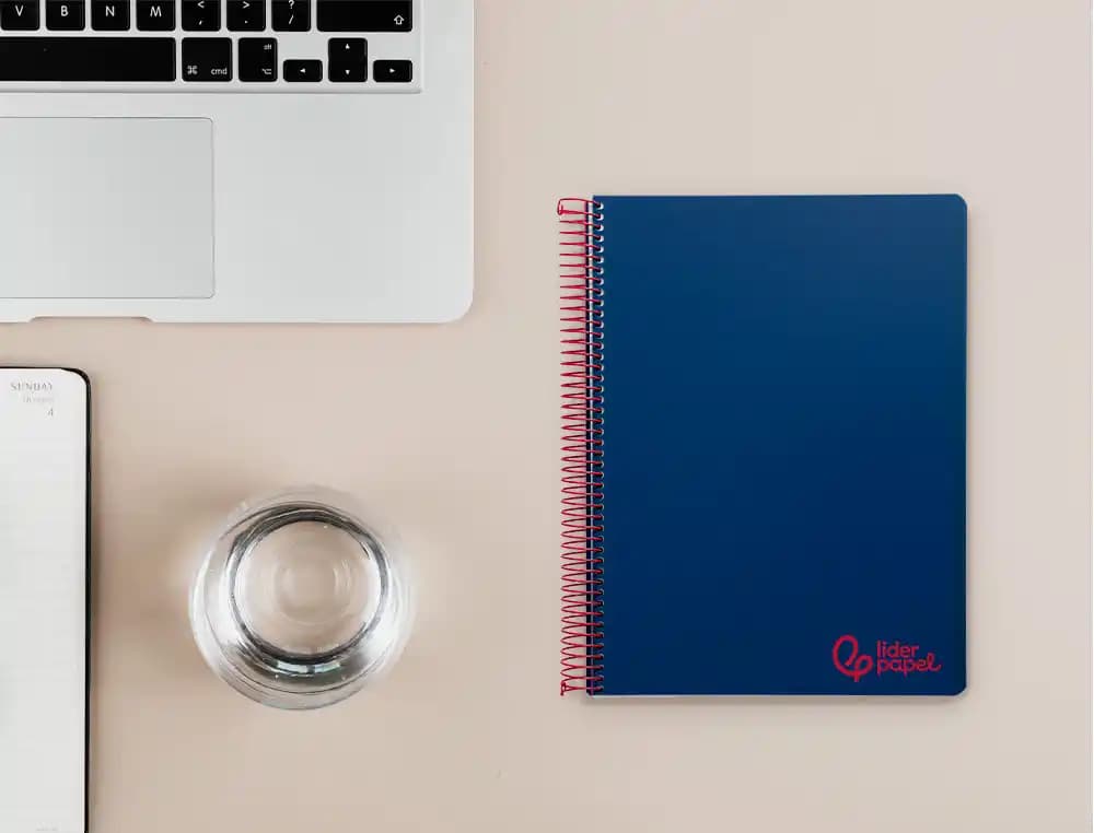 Cuaderno espiral liderpapel a5 micro wonder tapa plastico 120h 90gr cuadro 5mm 5 bandas 6 taladros color azul marino